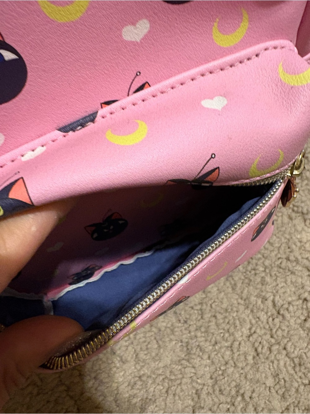 Sailor Moon Luna Loungefly - Picture 6 of 6